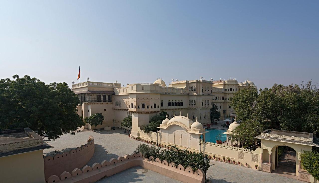 Alsisar Mahal- Heritage Hotel Exterior foto